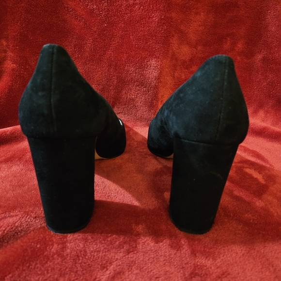 Vincent Camuto Black Suede Pumps-Size 10M - Picture 3 of 8